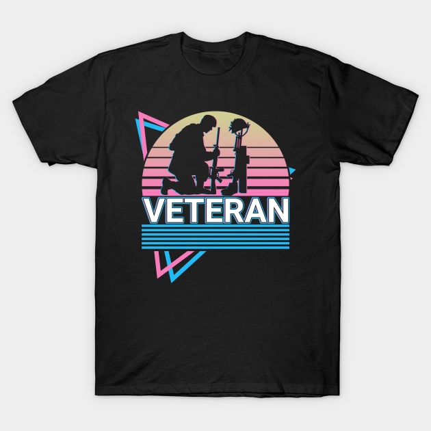 Veteran US Army US Soldier Retro Gift T-Shirt by Alex21